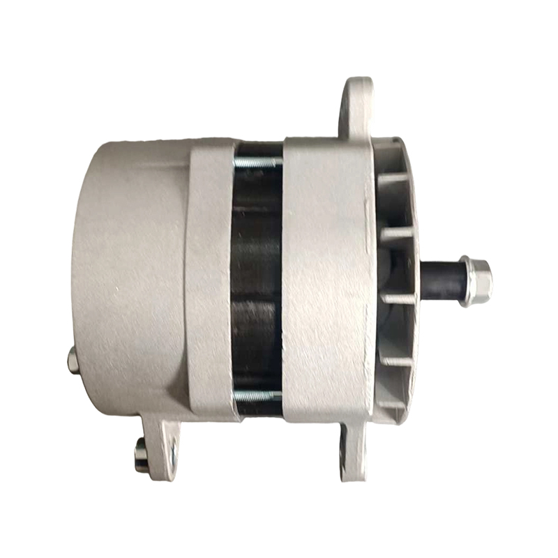 Alternateur Iskra 12V 220A pour AGCO - OEM IA1625 / 11204542 / 72412244 / AAT3394